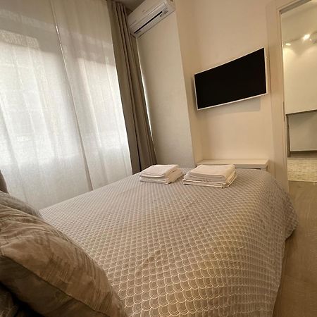 דירות רומא Bilocale San Giovanni Design Apartament מראה חיצוני תמונה