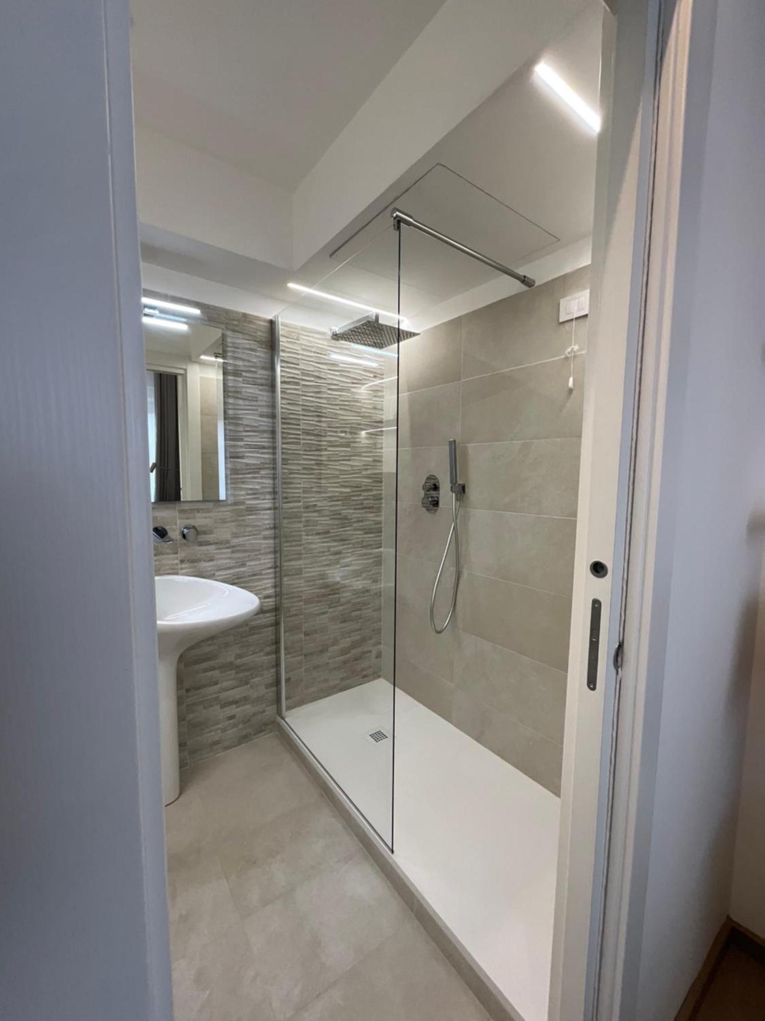 דירות רומא Bilocale San Giovanni Design Apartament מראה חיצוני תמונה