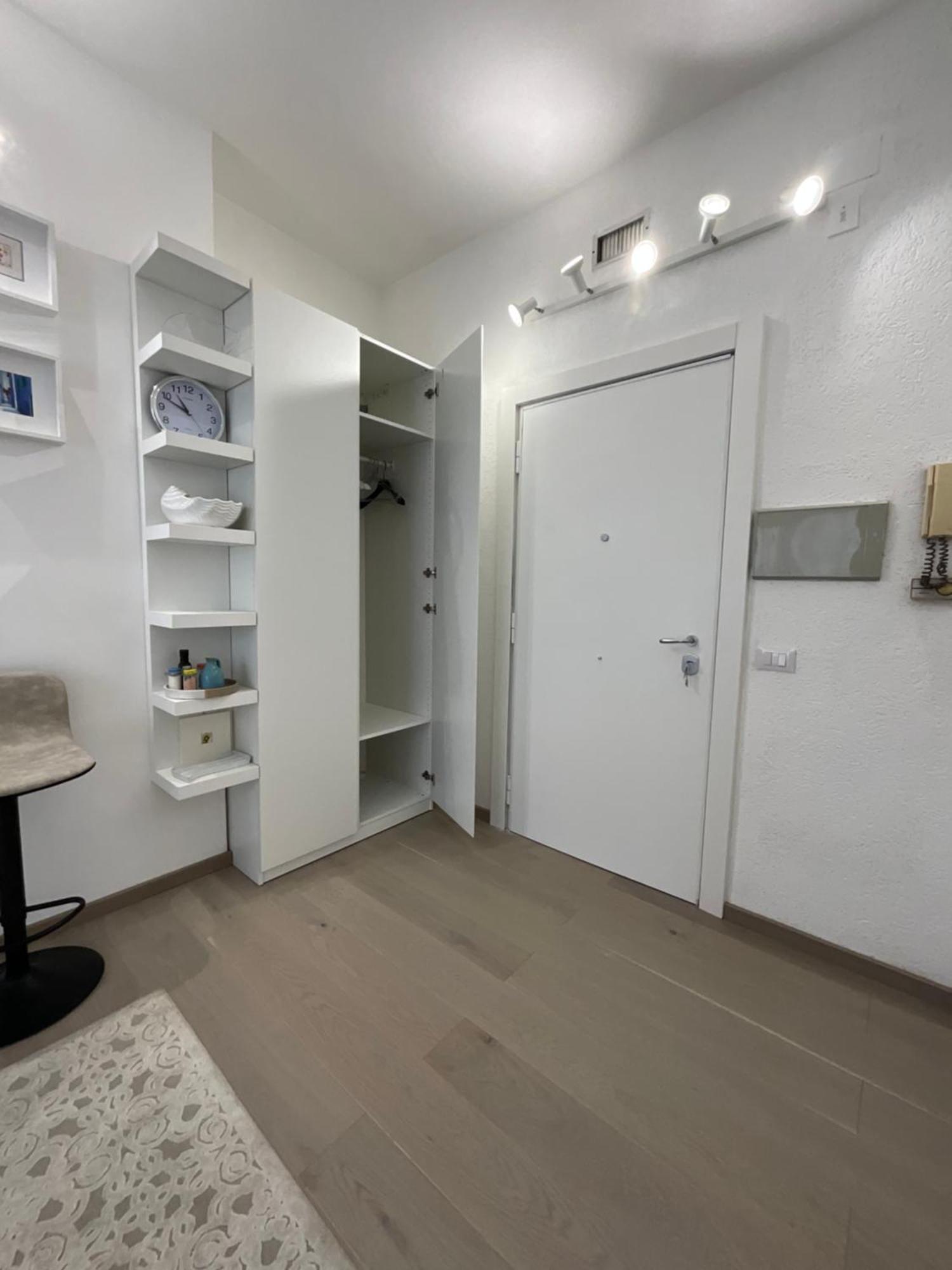 דירות רומא Bilocale San Giovanni Design Apartament מראה חיצוני תמונה