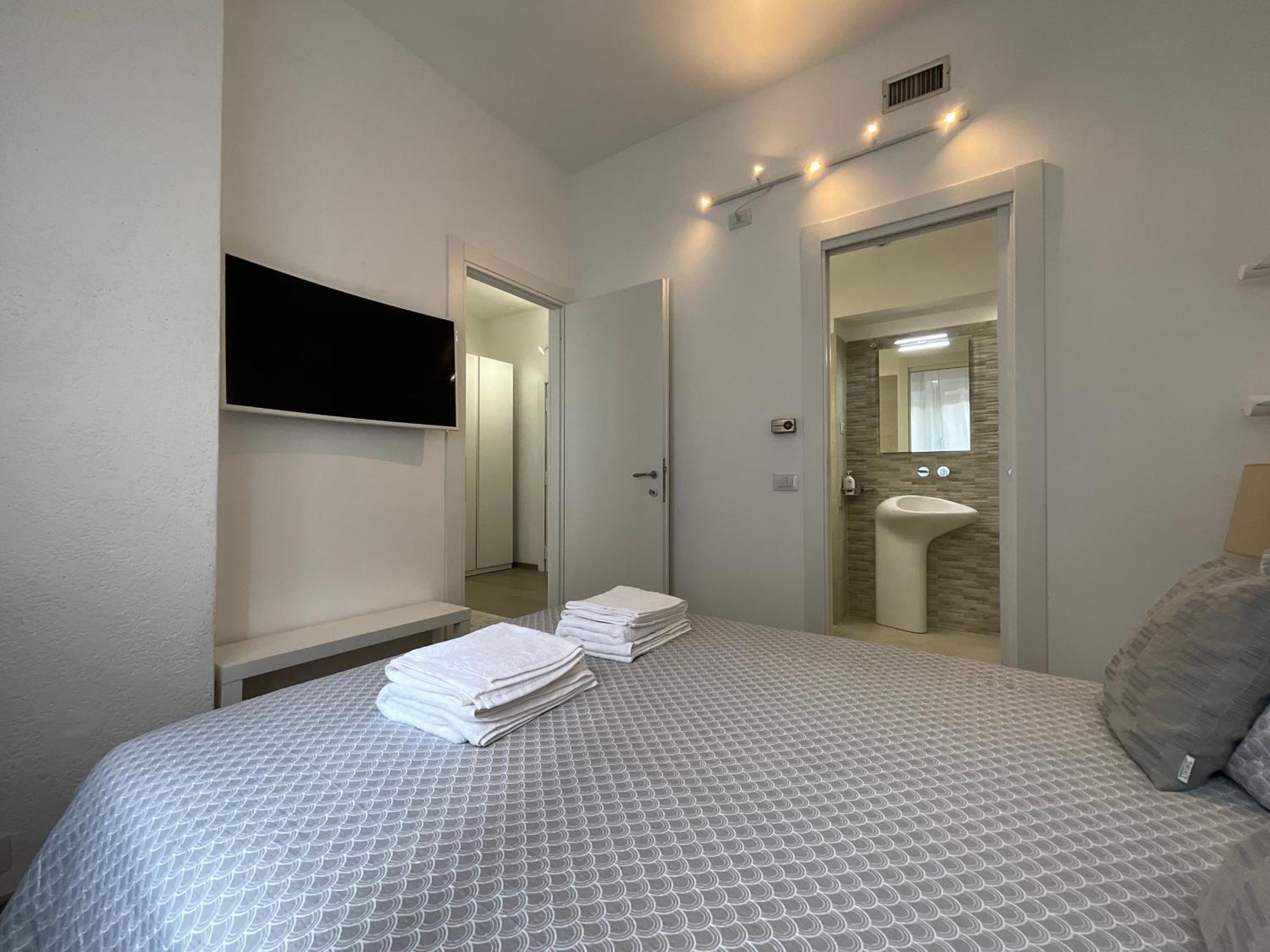 דירות רומא Bilocale San Giovanni Design Apartament מראה חיצוני תמונה