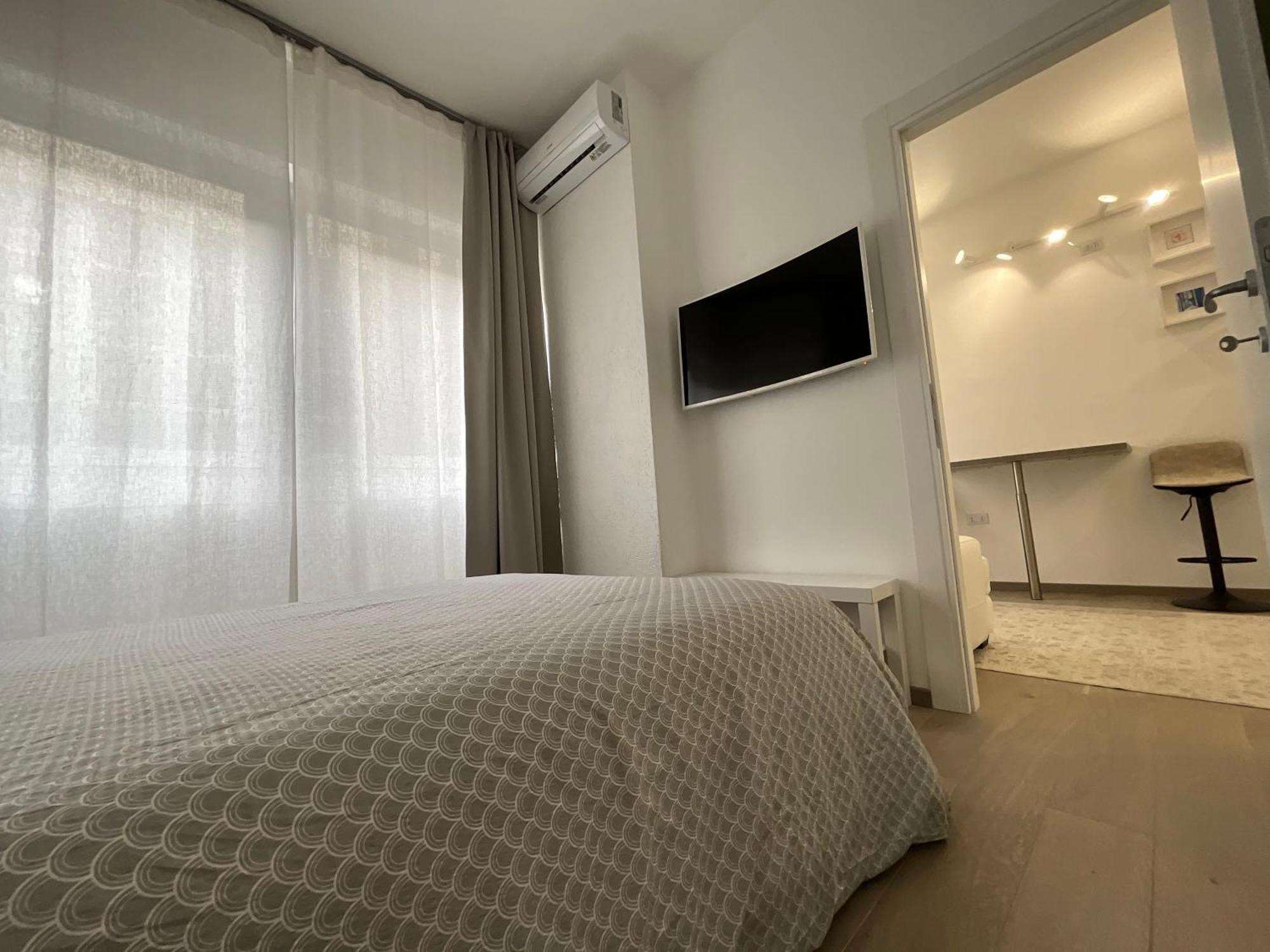 דירות רומא Bilocale San Giovanni Design Apartament מראה חיצוני תמונה